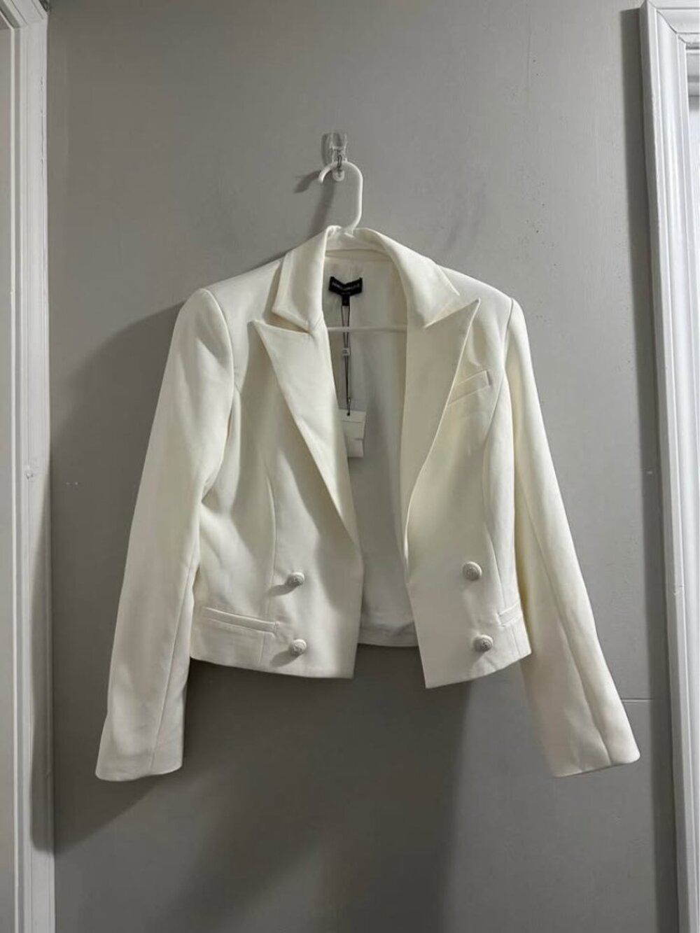 Closet clearout! Generational Love white crop blazer new size medium